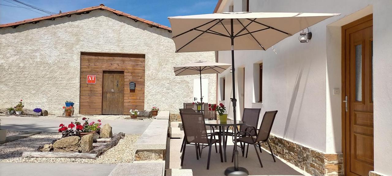 Apartmán O Labrego De Boimorto Exteriér fotografie