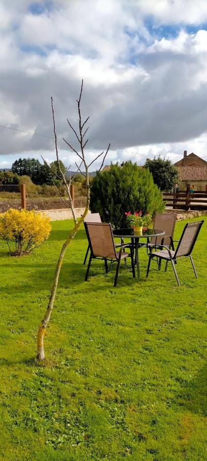 Apartmán O Labrego De Boimorto Exteriér fotografie