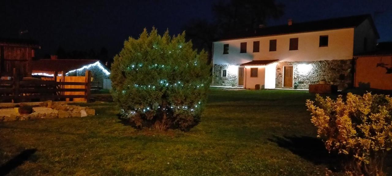 Apartmán O Labrego De Boimorto Exteriér fotografie